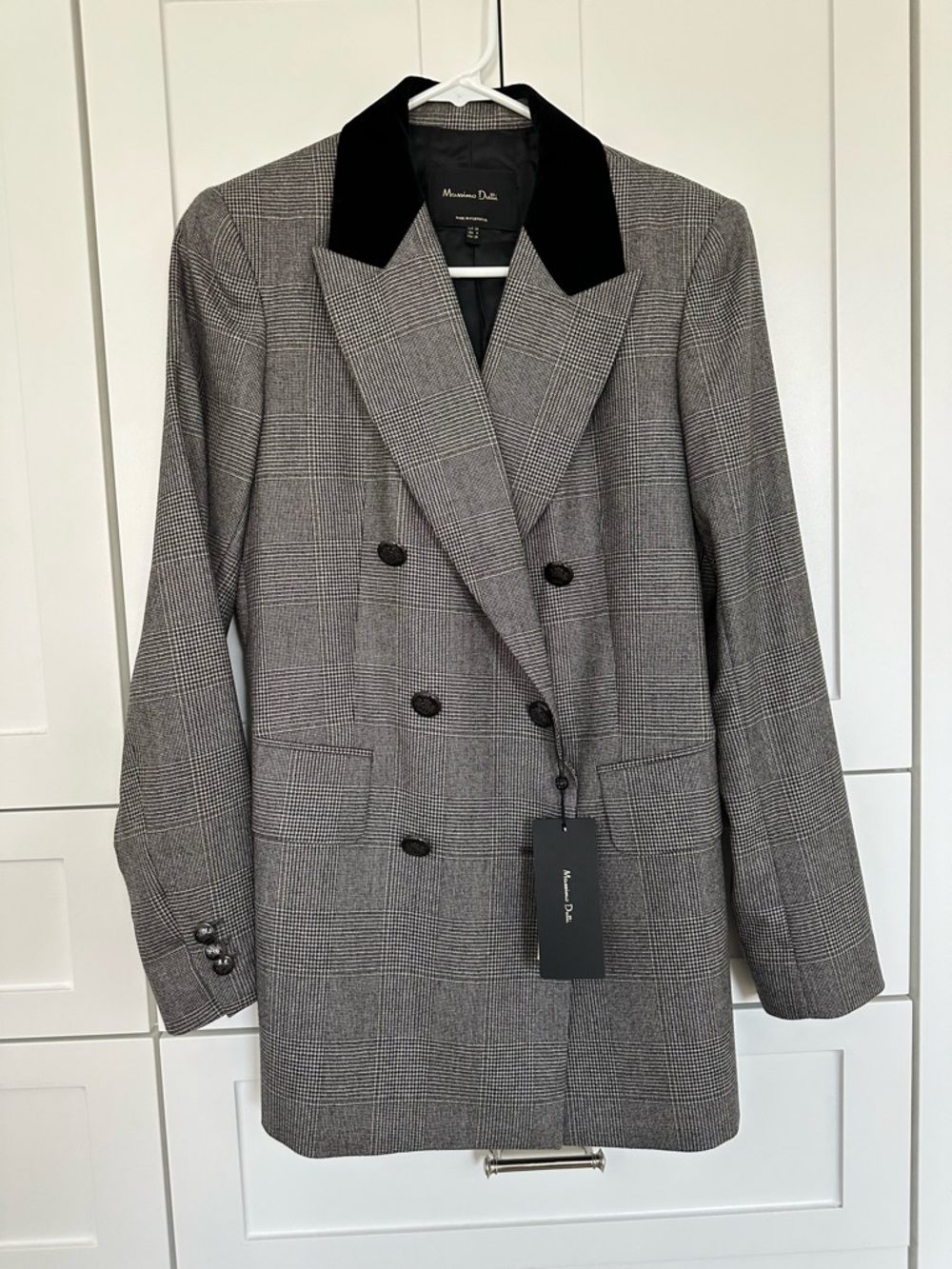 NWT! Massimo Dutti Gray Plaid Double-Breasted Blazer w Black Velvet Notch Collar